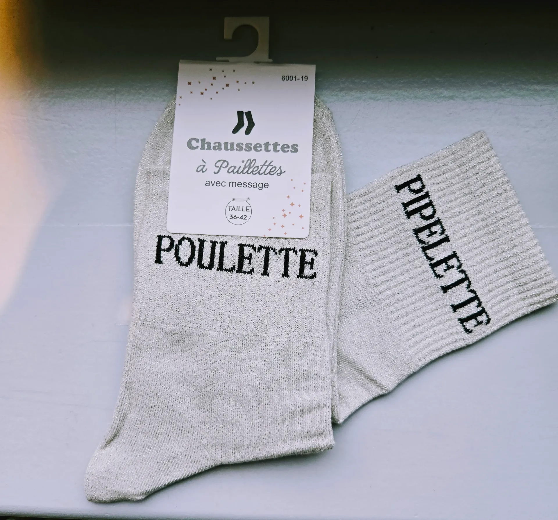 Chaussettes Pailletées - Poulette pipelette beige (inscription noire)