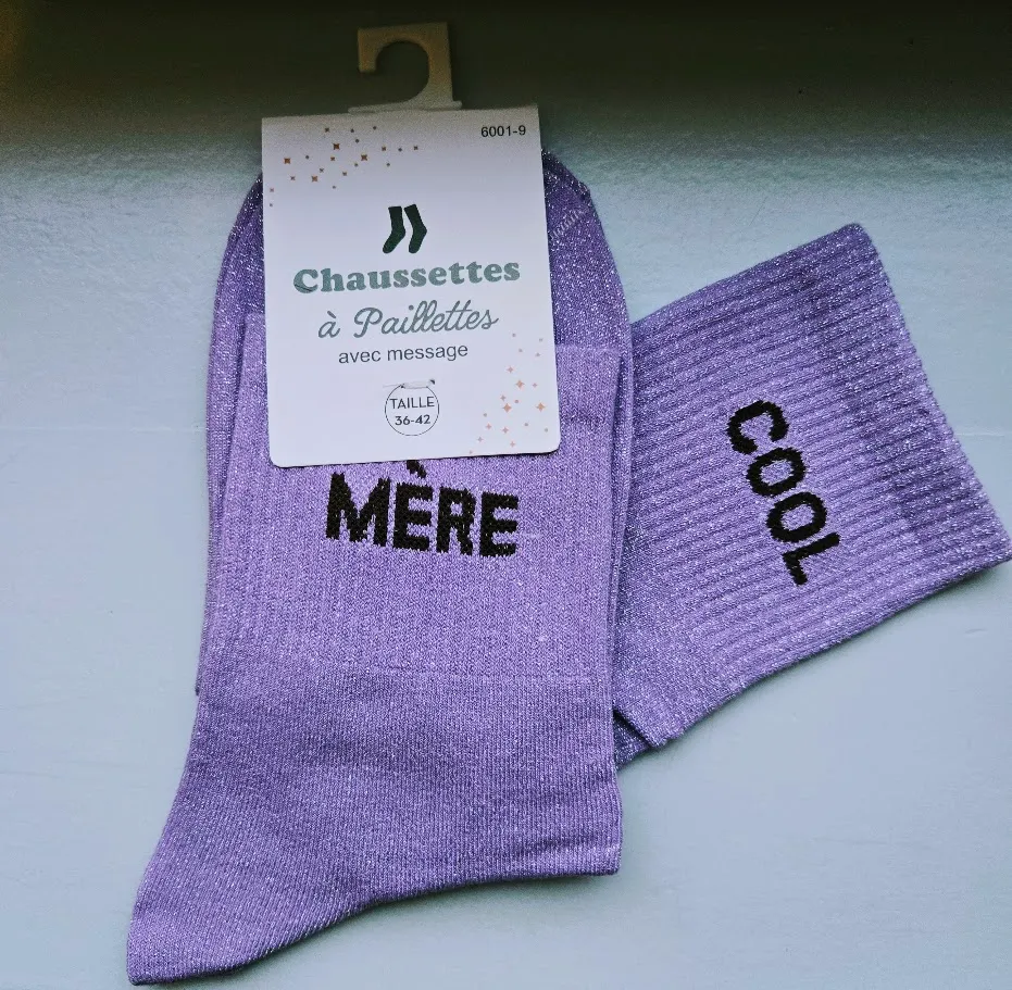 Chaussettes Pailletées - Mère cool mauve (écriture marron)