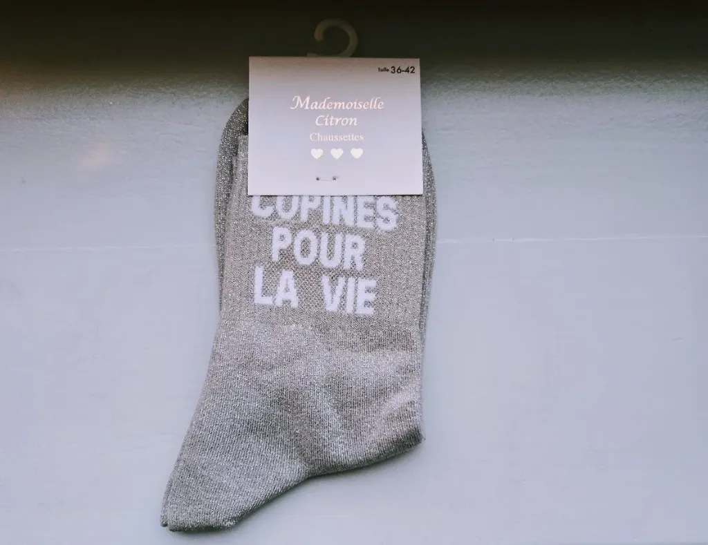 Chaussettes Pailletées - Copines pour la vie gris (écriture blanche)